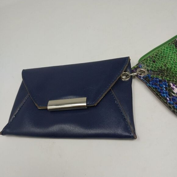 LONDON FOG WALLET/POUCHES - Picture 13 of 14